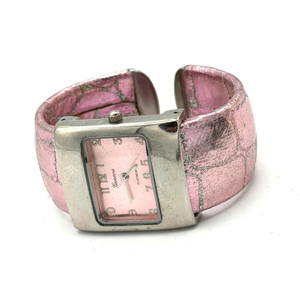 Geneva Platinum Women's Pink Cuff Bracelet Quartz Watch New Battery Running